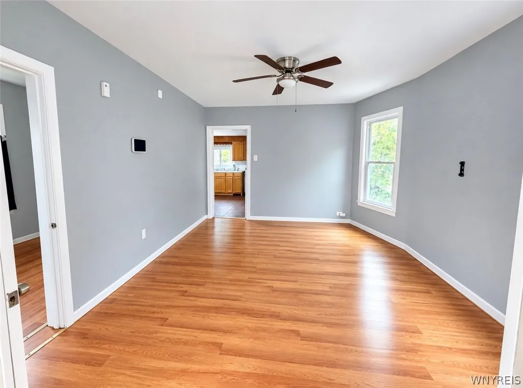 16 Alma Avenue 1, Buffalo, New York 14215, Buffalo, New York 14215, 3 Bedroom Bedrooms, 4 Room Rooms,1 BathroomBathrooms,Residential,For Sale,16 Alma Avenue 1, Buffalo, New York 14215,0,B1722528