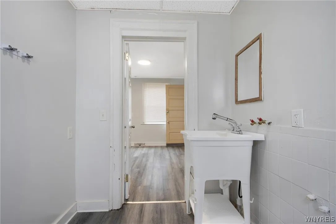 160 Courtland Avenue, Buffalo, New York 14215, Buffalo, New York 14215, 4 Bedroom Bedrooms, ,2 BathroomBathrooms,Residential,For Sale,160 Courtland Avenue, Buffalo, New York 14215,0,B1721083