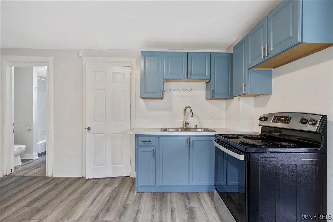160 Courtland Avenue, Buffalo, New York 14215, Buffalo, New York 14215, 4 Bedroom Bedrooms, ,2 BathroomBathrooms,Residential,For Sale,160 Courtland Avenue, Buffalo, New York 14215,0,B1721083