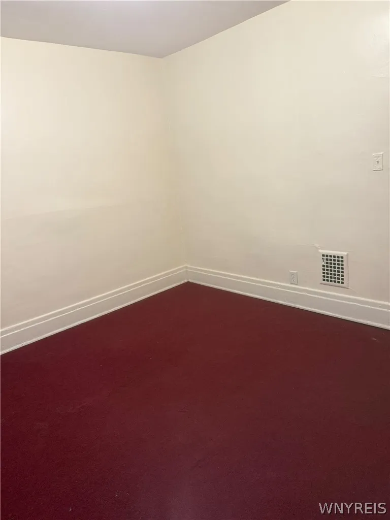 16 Burlington Avenue, Buffalo, New York 14215, Buffalo, New York 14215, 3 Bedroom Bedrooms, 6 Room Rooms,1 BathroomBathrooms,Residential Lease,For Rent,16 Burlington Avenue, Buffalo, New York 14215,0,B1721861
