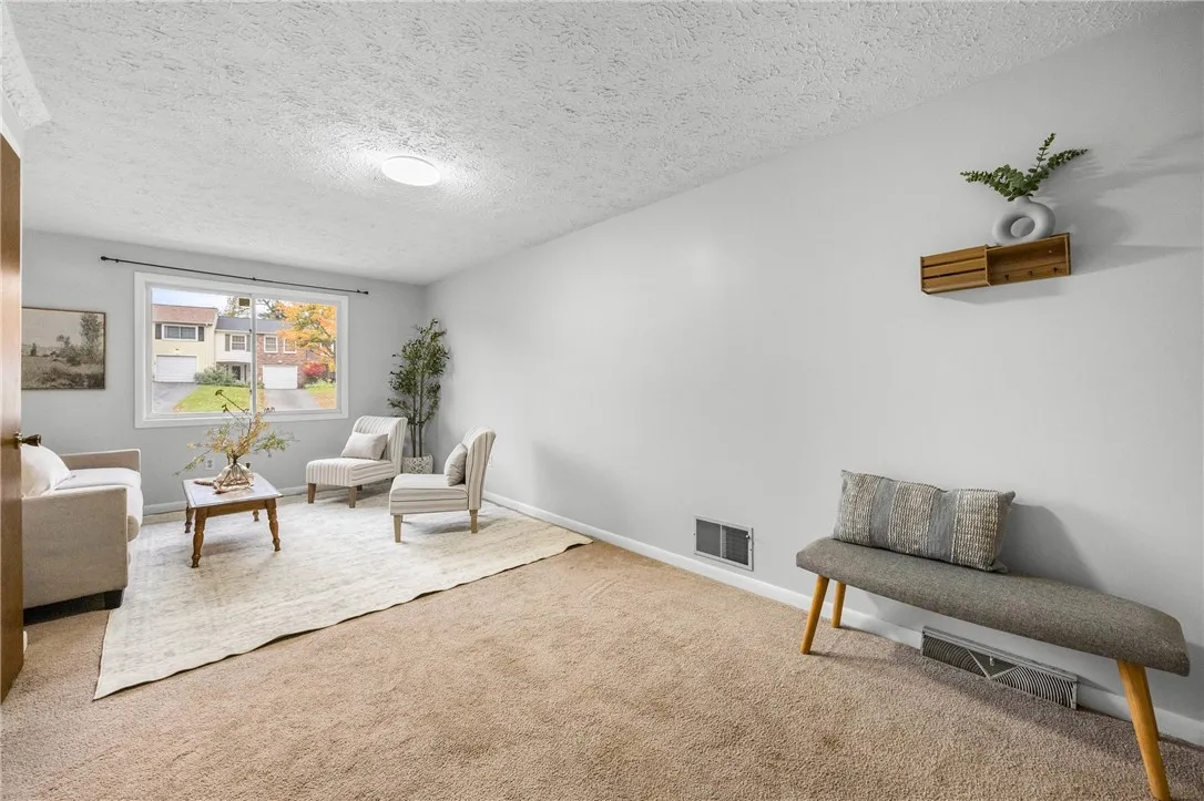 171 Willow Pond Way, Penfield, New York 14526, Penfield, New York 14526, 3 Bedroom Bedrooms, 8 Room Rooms,1 BathroomBathrooms,Residential,For Sale,171 Willow Pond Way, Penfield, New York 14526,0,R1722135