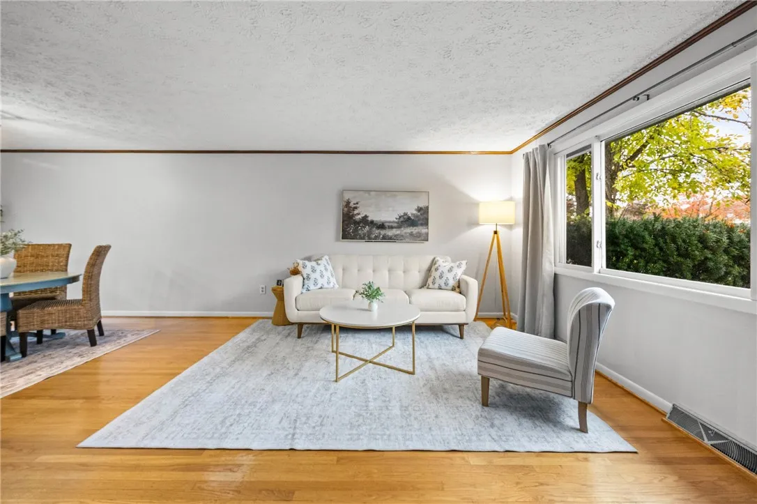 171 Willow Pond Way, Penfield, New York 14526, Penfield, New York 14526, 3 Bedroom Bedrooms, 8 Room Rooms,1 BathroomBathrooms,Residential,For Sale,171 Willow Pond Way, Penfield, New York 14526,0,R1722135