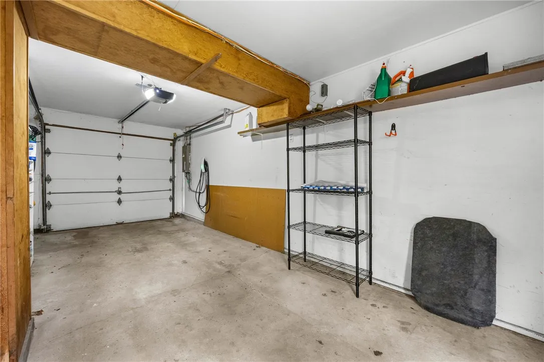 171 Willow Pond Way, Penfield, New York 14526, Penfield, New York 14526, 3 Bedroom Bedrooms, 8 Room Rooms,1 BathroomBathrooms,Residential,For Sale,171 Willow Pond Way, Penfield, New York 14526,0,R1722135
