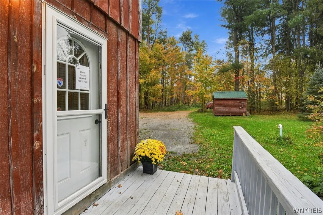 3864 Hollow Road, Orangeville, New York 14167, Orangeville, New York 14167, 3 Bedroom Bedrooms, 8 Room Rooms,3 BathroomBathrooms,Residential,For Sale,3864 Hollow Road, Orangeville, New York 14167,0,B1722684