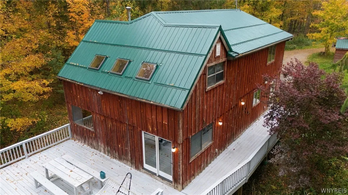 3864 Hollow Road, Orangeville, New York 14167, Orangeville, New York 14167, 3 Bedroom Bedrooms, 8 Room Rooms,3 BathroomBathrooms,Residential,For Sale,3864 Hollow Road, Orangeville, New York 14167,0,B1722684