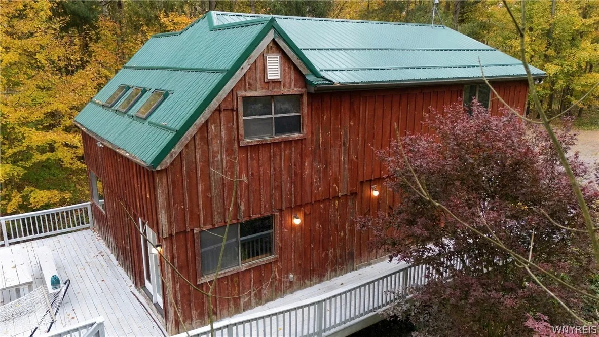 3864 Hollow Road, Orangeville, New York 14167, Orangeville, New York 14167, 3 Bedroom Bedrooms, 8 Room Rooms,3 BathroomBathrooms,Residential,For Sale,3864 Hollow Road, Orangeville, New York 14167,0,B1722684