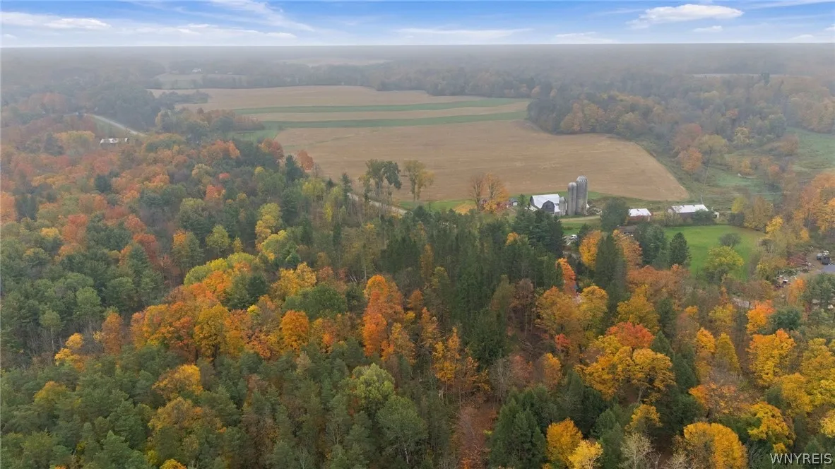 3864 Hollow Road, Orangeville, New York 14167, Orangeville, New York 14167, 3 Bedroom Bedrooms, 8 Room Rooms,3 BathroomBathrooms,Residential,For Sale,3864 Hollow Road, Orangeville, New York 14167,0,B1722684
