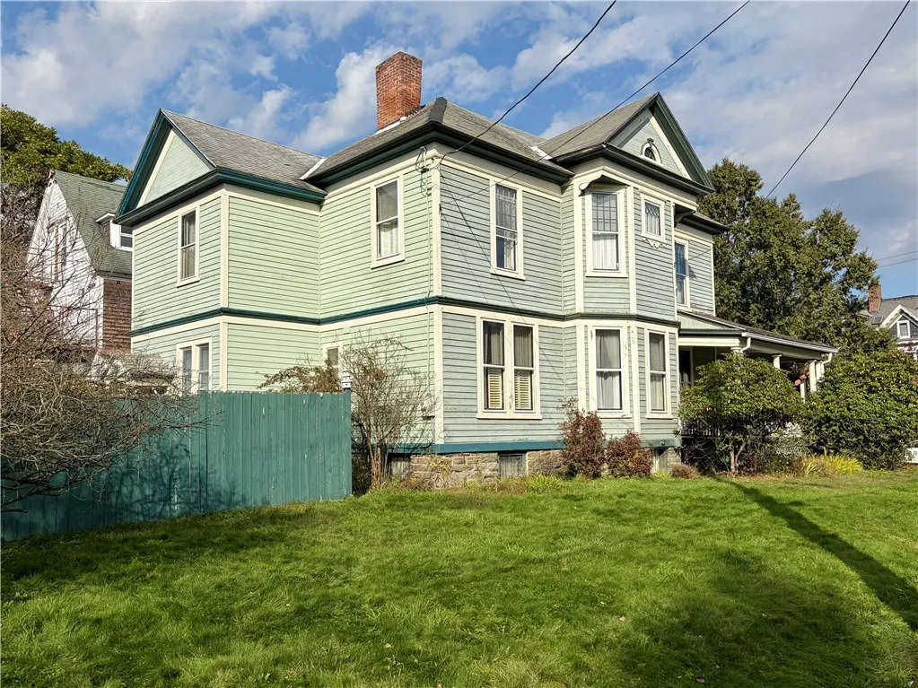 69 Elm Street, Oneonta, New York 13820, Oneonta, New York 13820, 5 Bedroom Bedrooms, 12 Room Rooms,2 BathroomBathrooms,Residential,For Sale,69 Elm Street, Oneonta, New York 13820,0,R1716572