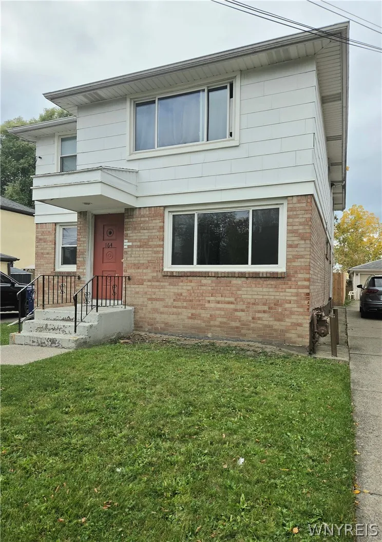 164 Camden Avenue, Buffalo, New York 14216, Buffalo, New York 14216, 6 Bedroom Bedrooms, ,2 BathroomBathrooms,Residential,For Sale,164 Camden Avenue, Buffalo, New York 14216,0,B1722500