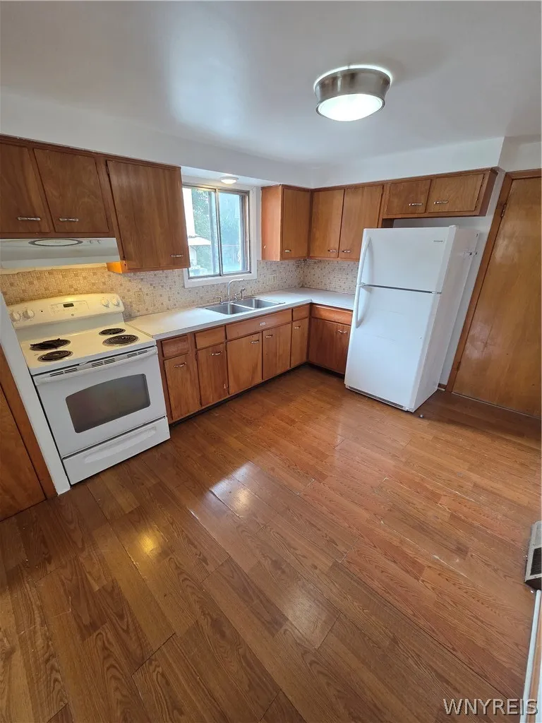 164 Camden Avenue, Buffalo, New York 14216, Buffalo, New York 14216, 6 Bedroom Bedrooms, ,2 BathroomBathrooms,Residential,For Sale,164 Camden Avenue, Buffalo, New York 14216,0,B1722500
