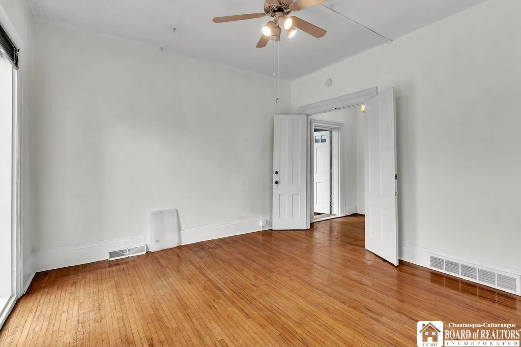 868 Main Street, Buffalo, New York 14202, Buffalo, New York 14202, 4 Bedroom Bedrooms, ,2 BathroomBathrooms,Residential,For Sale,868 Main Street, Buffalo, New York 14202,0,R1722728