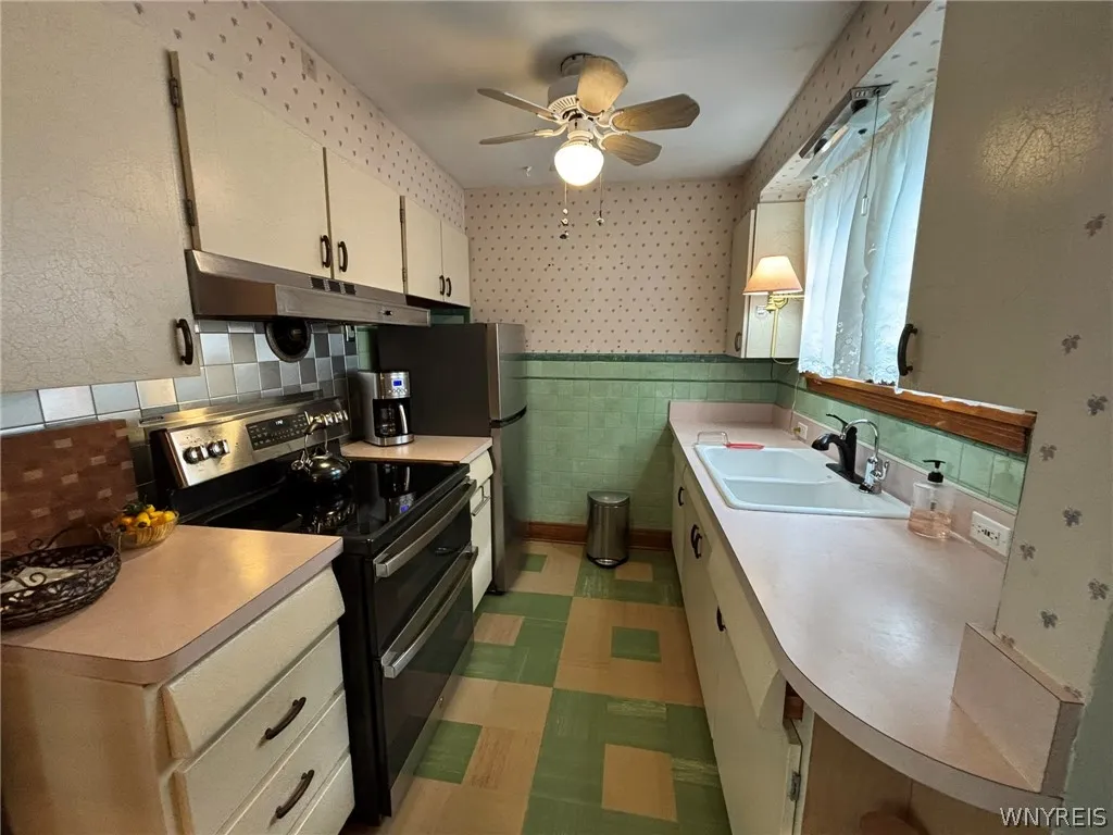 95 Eckhert Street, Buffalo, New York 14207, Buffalo, New York 14207, 4 Bedroom Bedrooms, ,2 BathroomBathrooms,Residential,For Sale,95 Eckhert Street, Buffalo, New York 14207,0,B1722485