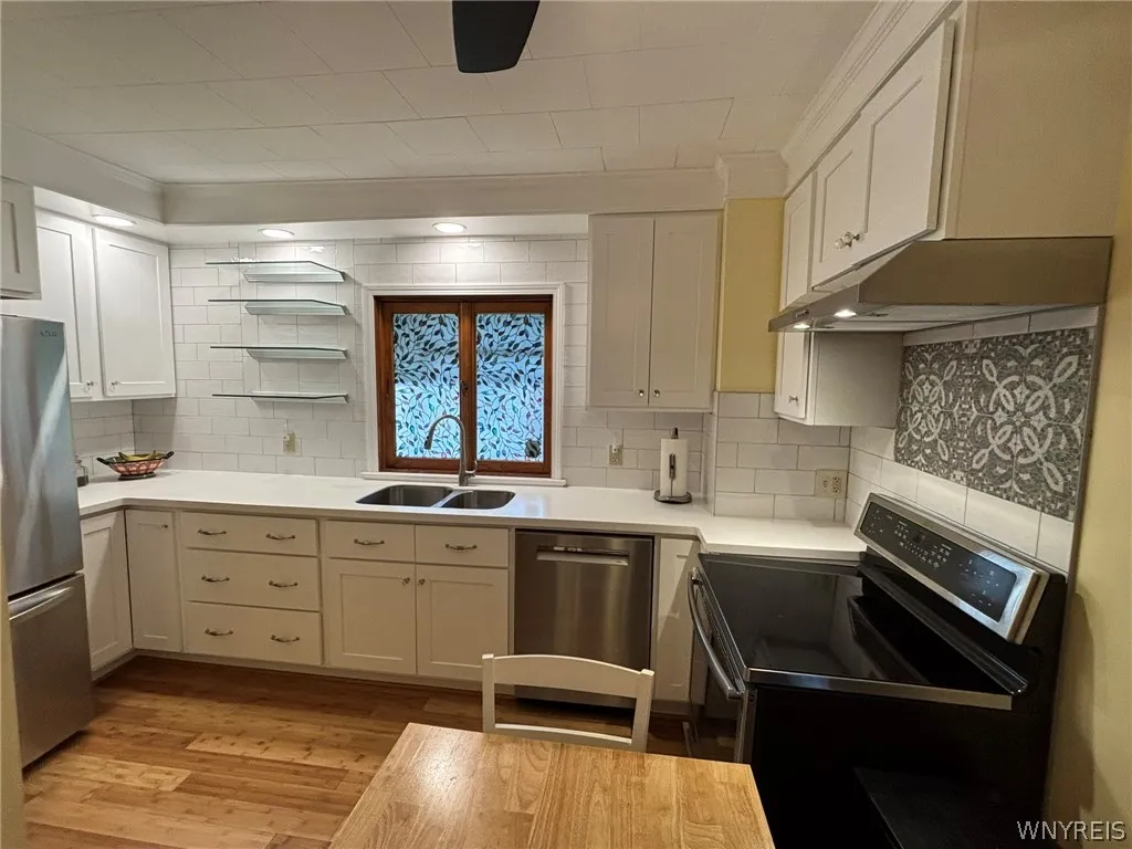 95 Eckhert Street, Buffalo, New York 14207, Buffalo, New York 14207, 4 Bedroom Bedrooms, ,2 BathroomBathrooms,Residential,For Sale,95 Eckhert Street, Buffalo, New York 14207,0,B1722485