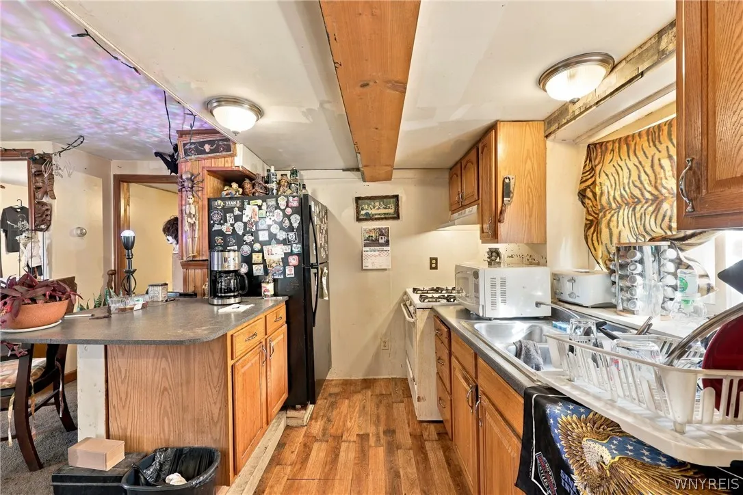 11649 Genesee Street, Alden, New York 14004, Alden, New York 14004, 5 Bedroom Bedrooms, ,Multi Family,For Sale,11649 Genesee Street, Alden, New York 14004,0,B1722815