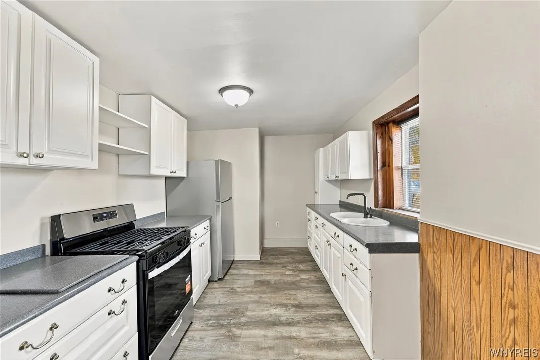 11649 Genesee Street, Alden, New York 14004, Alden, New York 14004, 5 Bedroom Bedrooms, ,Multi Family,For Sale,11649 Genesee Street, Alden, New York 14004,0,B1722815