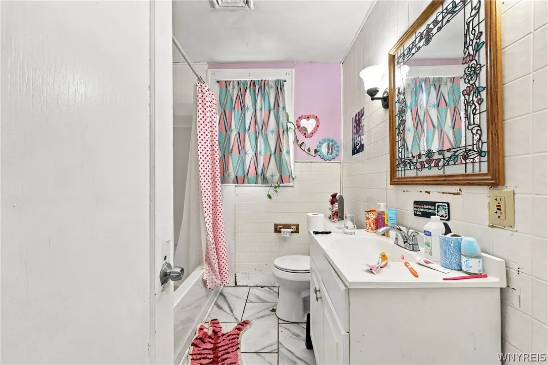 11649 Genesee Street, Alden, New York 14004, Alden, New York 14004, 5 Bedroom Bedrooms, ,Multi Family,For Sale,11649 Genesee Street, Alden, New York 14004,0,B1722815