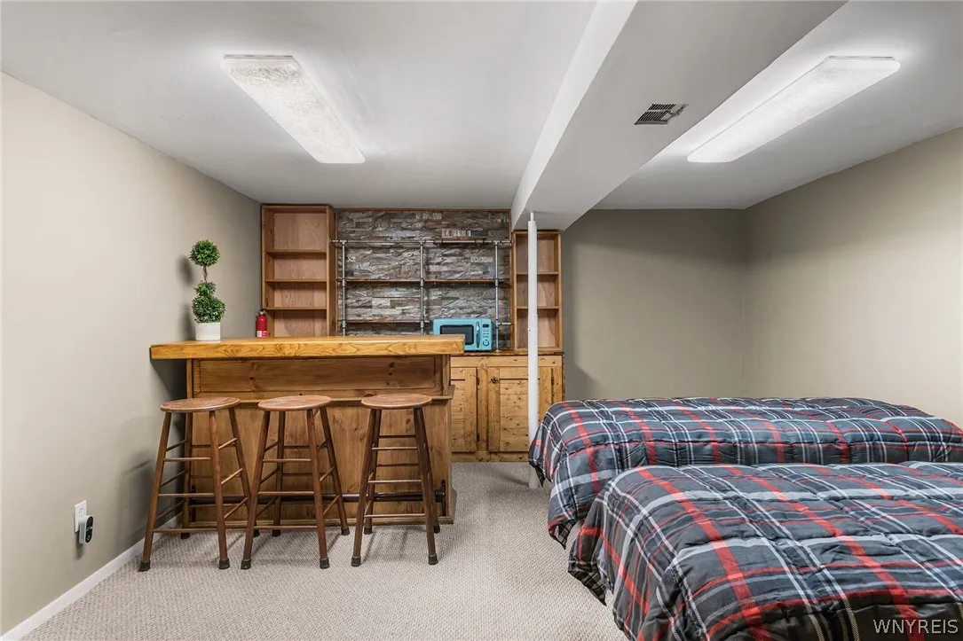 216 Summer Street 6, Buffalo, New York 14222, Buffalo, New York 14222, 2 Bedroom Bedrooms, 5 Room Rooms,1 BathroomBathrooms,Residential,For Sale,216 Summer Street 6, Buffalo, New York 14222,0,B1722808