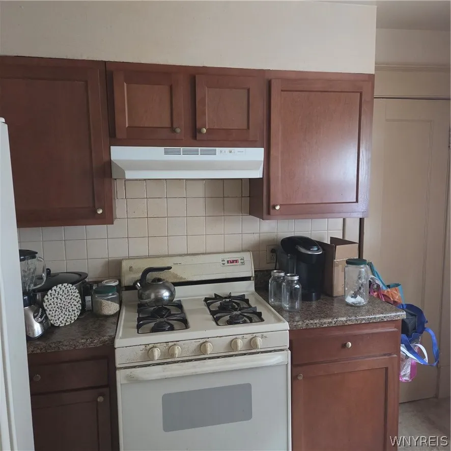 1277 Kensington Ave Avenue, Buffalo, New York 1421, Buffalo, New York 14215, 4 Bedroom Bedrooms, ,2 BathroomBathrooms,Residential,For Sale,1277 Kensington Ave Avenue, Buffalo, New York 1421,0,B1722835