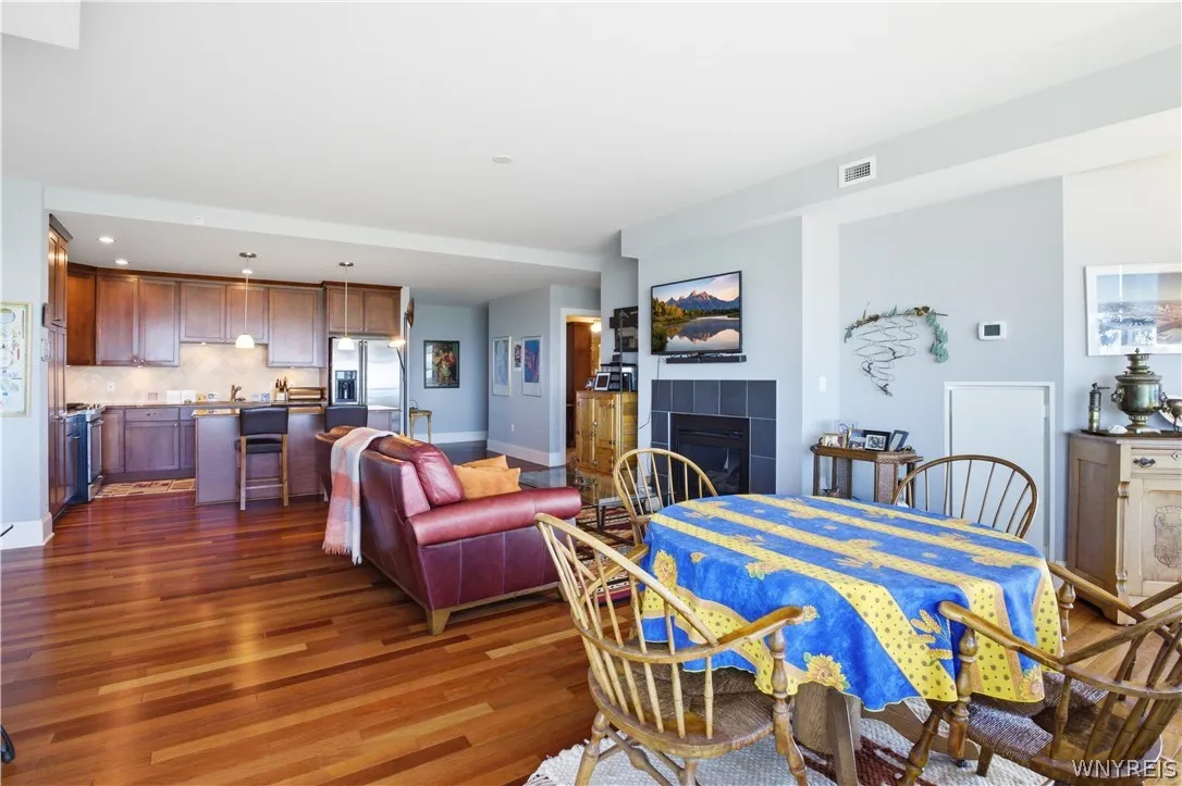 132 Lakefront Boulevard 603, Buffalo, New York 142, Buffalo, New York 14202, 2 Bedroom Bedrooms, 4 Room Rooms,2 BathroomBathrooms,Residential Lease,For Rent,132 Lakefront Boulevard 603, Buffalo, New York 142,0,B1722667