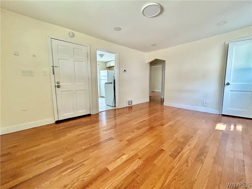 125 Wyoming Avenue, Buffalo, New York 14215, Buffalo, New York 14215, 4 Bedroom Bedrooms, ,2 BathroomBathrooms,Residential,For Sale,125 Wyoming Avenue, Buffalo, New York 14215,0,B1722698