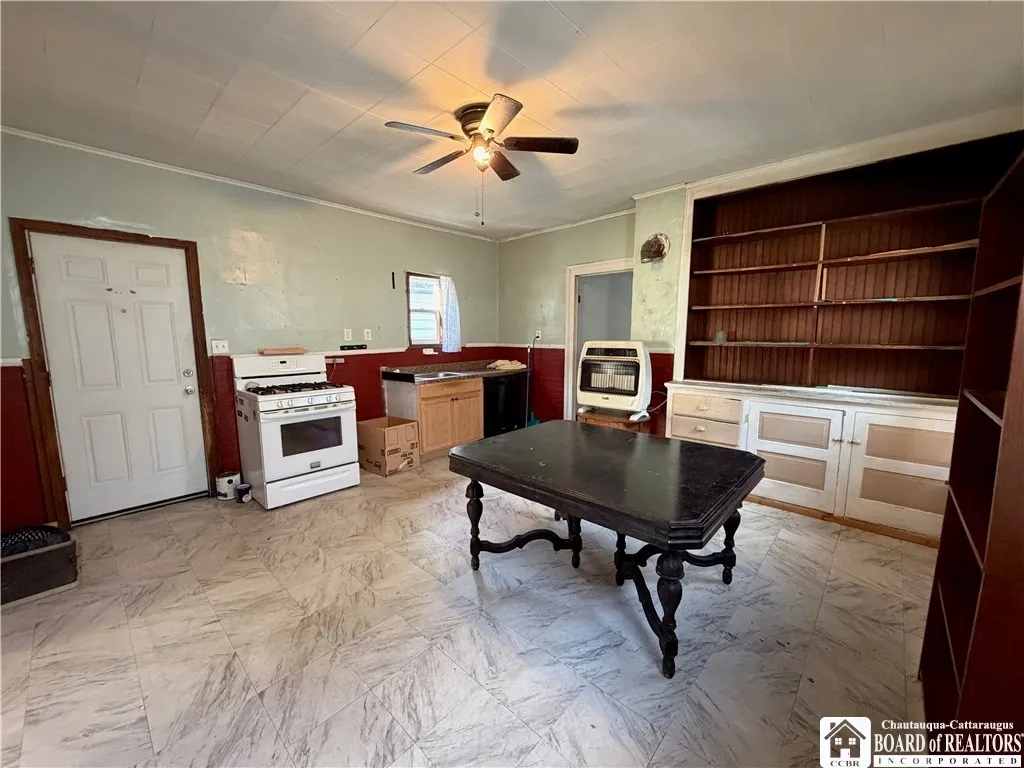 38 Lewis Street, Buffalo, New York 14206, Buffalo, New York 14206, 3 Bedroom Bedrooms, 7 Room Rooms,1 BathroomBathrooms,Residential,For Sale,38 Lewis Street, Buffalo, New York 14206,0,R1722882