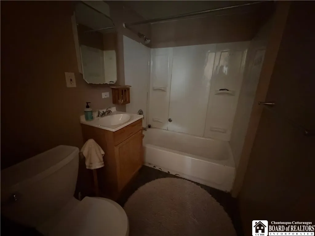 38 Lewis Street, Buffalo, New York 14206, Buffalo, New York 14206, 3 Bedroom Bedrooms, 7 Room Rooms,1 BathroomBathrooms,Residential,For Sale,38 Lewis Street, Buffalo, New York 14206,0,R1722882