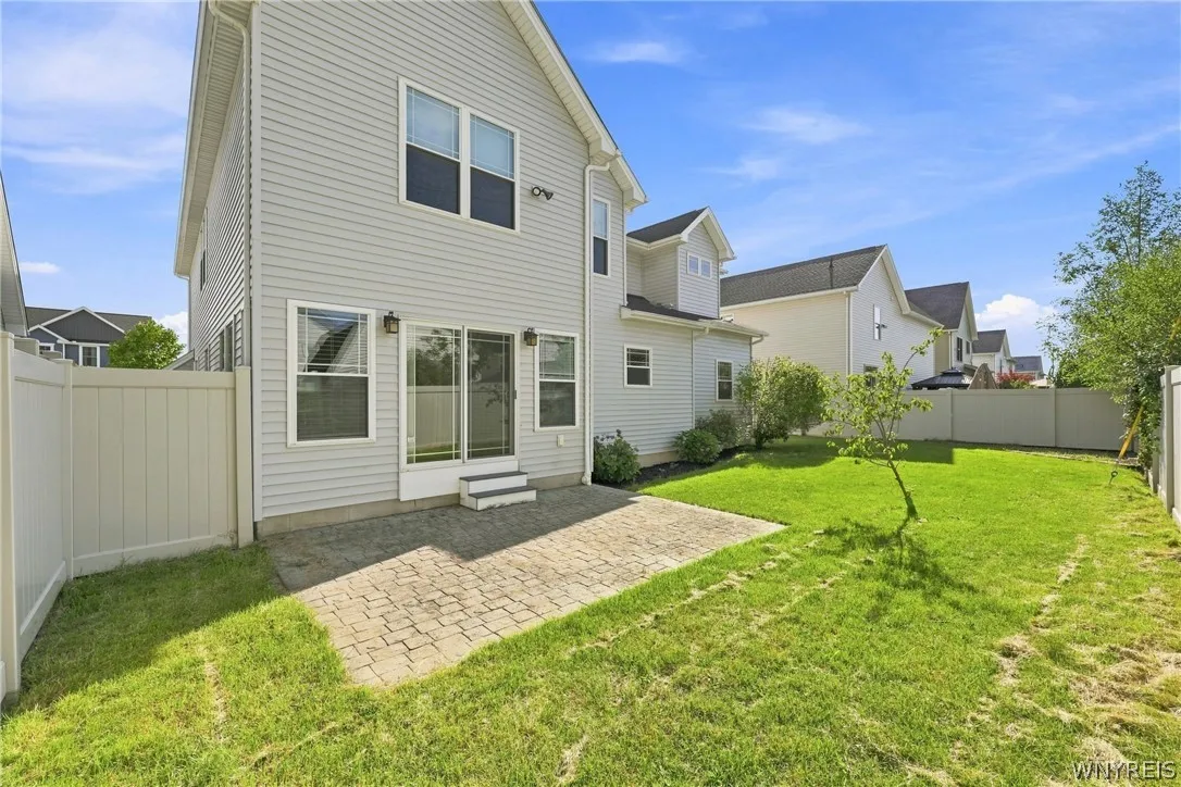 70 Rachel Vincent, Buffalo, New York 14216, Buffalo, New York 14216, 4 Bedroom Bedrooms, 8 Room Rooms,2 BathroomBathrooms,Residential Lease,For Rent,70 Rachel Vincent, Buffalo, New York 14216,0,B1722850
