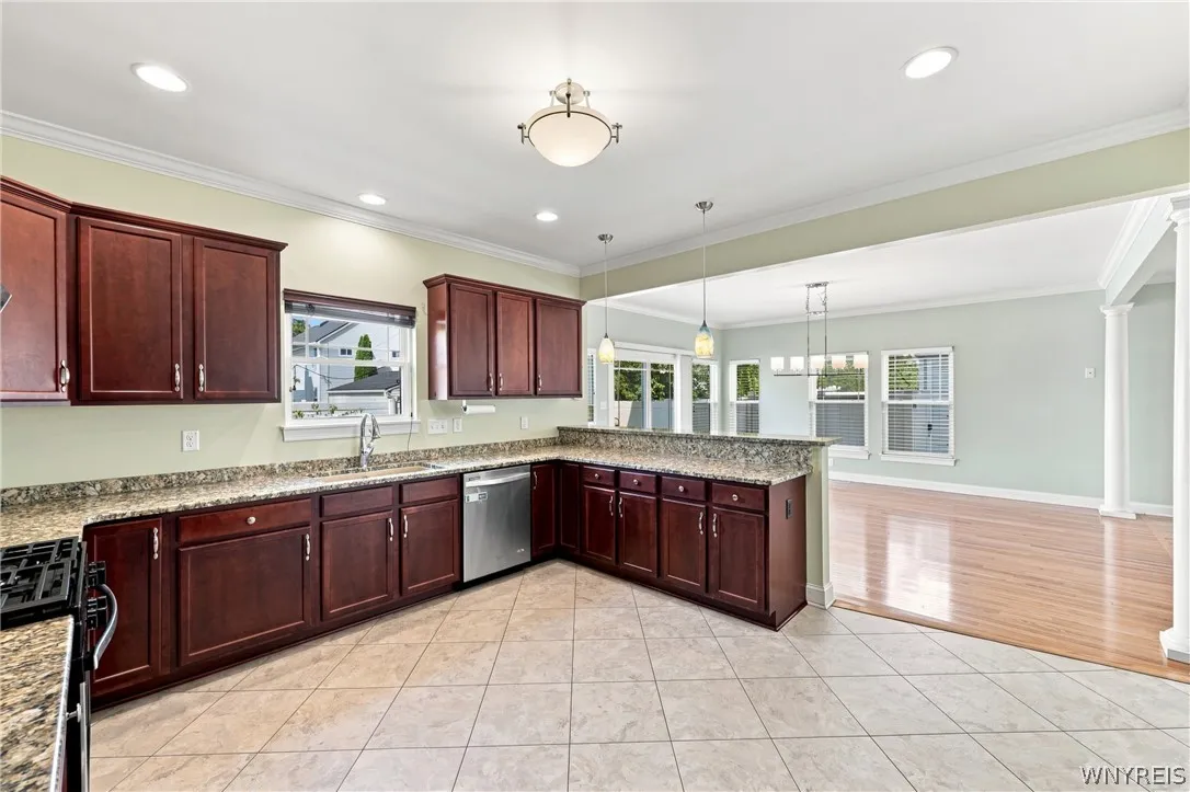 70 Rachel Vincent, Buffalo, New York 14216, Buffalo, New York 14216, 4 Bedroom Bedrooms, 8 Room Rooms,2 BathroomBathrooms,Residential Lease,For Rent,70 Rachel Vincent, Buffalo, New York 14216,0,B1722850