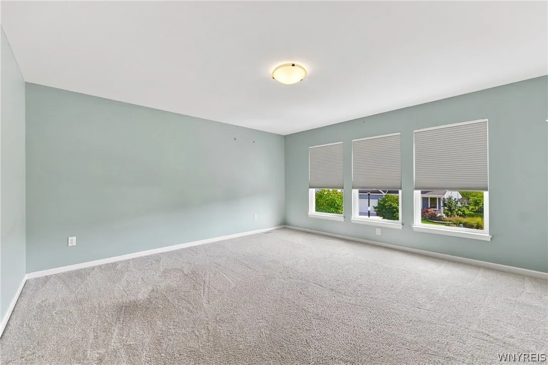 70 Rachel Vincent, Buffalo, New York 14216, Buffalo, New York 14216, 4 Bedroom Bedrooms, 8 Room Rooms,2 BathroomBathrooms,Residential Lease,For Rent,70 Rachel Vincent, Buffalo, New York 14216,0,B1722850