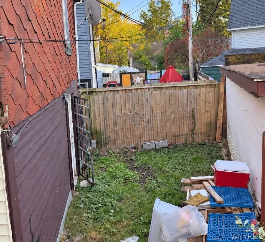 1044 Grant Street, Buffalo, New York 14207, Buffalo, New York 14207, 3 Bedroom Bedrooms, ,2 BathroomBathrooms,Residential,For Sale,1044 Grant Street, Buffalo, New York 14207,0,B1722990