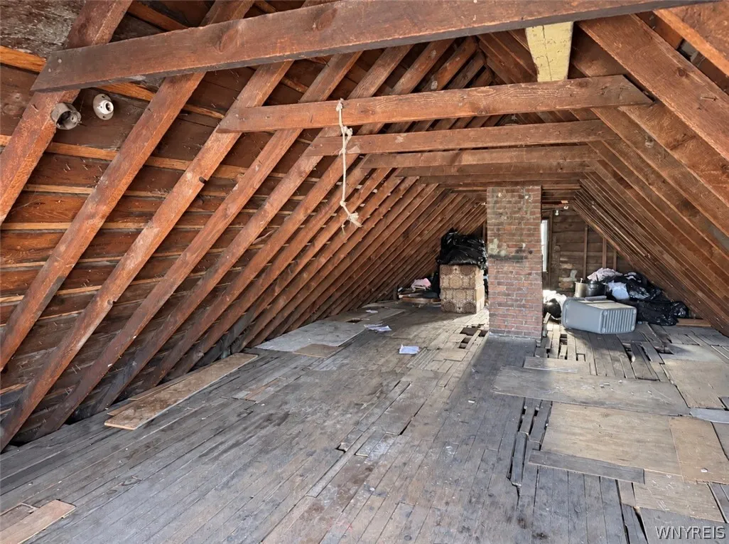 1044 Grant Street, Buffalo, New York 14207, Buffalo, New York 14207, 3 Bedroom Bedrooms, ,2 BathroomBathrooms,Residential,For Sale,1044 Grant Street, Buffalo, New York 14207,0,B1722990