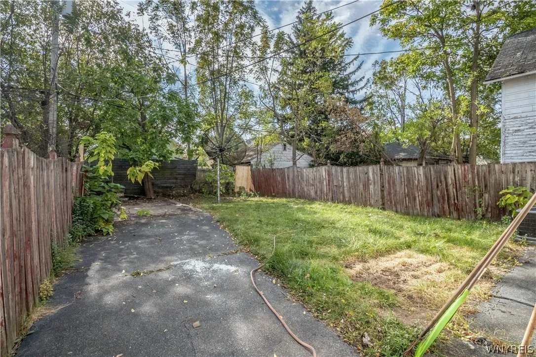 1289 Kensington Avenue, Buffalo, New York 14215, Buffalo, New York 14215, 4 Bedroom Bedrooms, 7 Room Rooms,2 BathroomBathrooms,Residential,For Sale,1289 Kensington Avenue, Buffalo, New York 14215,0,B1722182