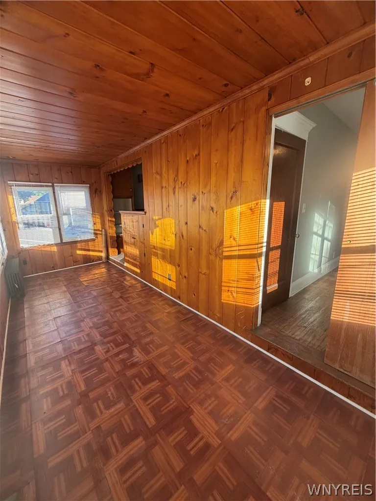 2776 Main Street 3, Buffalo, New York 14214, Buffalo, New York 14214, 3 Bedroom Bedrooms, 7 Room Rooms,1 BathroomBathrooms,Residential Lease,For Rent,2776 Main Street 3, Buffalo, New York 14214,0,B1723028