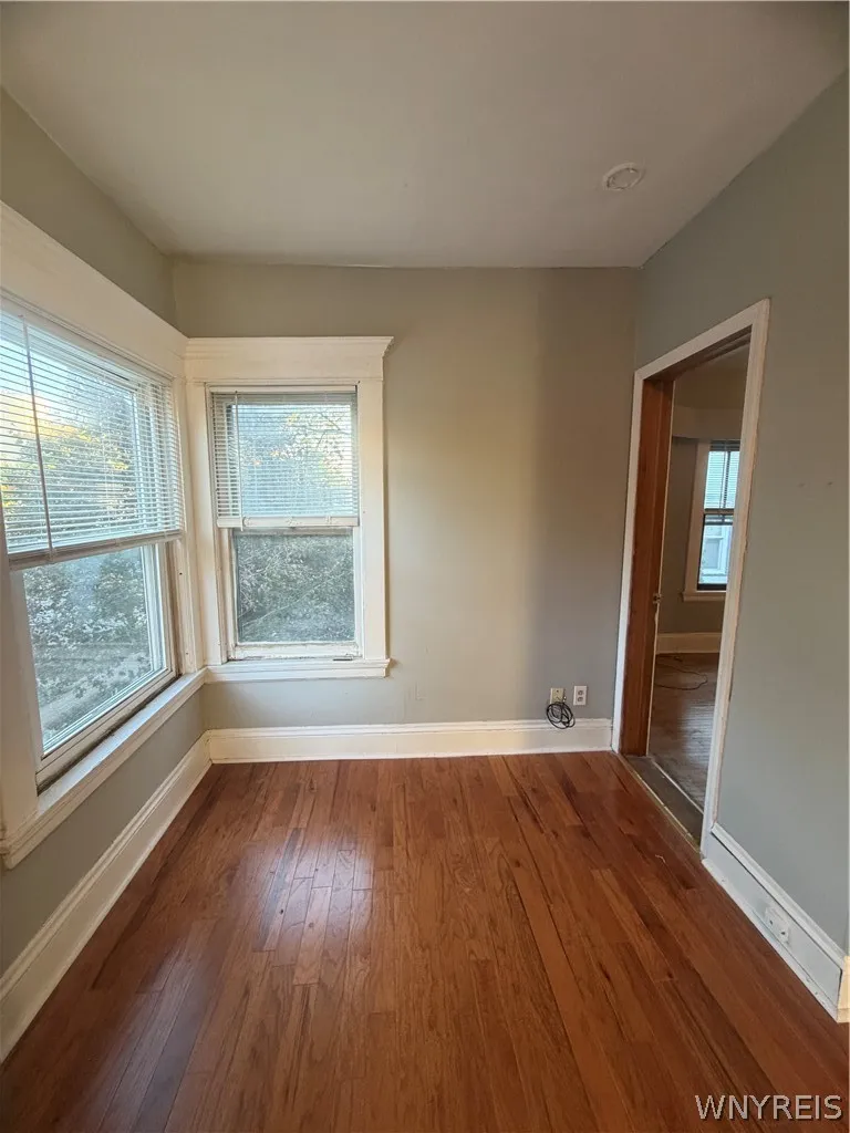 2776 Main Street 3, Buffalo, New York 14214, Buffalo, New York 14214, 3 Bedroom Bedrooms, 7 Room Rooms,1 BathroomBathrooms,Residential Lease,For Rent,2776 Main Street 3, Buffalo, New York 14214,0,B1723028