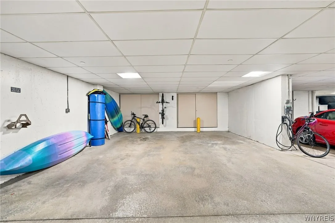 40 Waterfront Circle 305, Buffalo, New York 14202, Buffalo, New York 14202, 1 Bedroom Bedrooms, 4 Room Rooms,1 BathroomBathrooms,Residential,For Sale,40 Waterfront Circle 305, Buffalo, New York 14202,0,B1722795