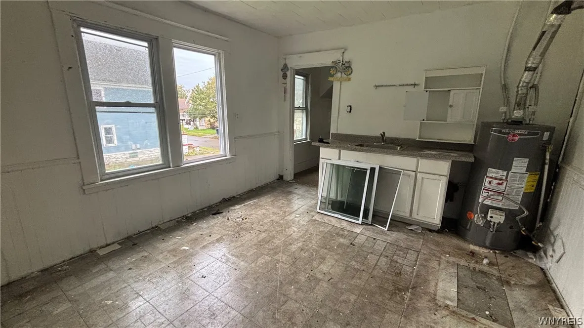 115 Goembel Avenue, Buffalo, New York 14211, Buffalo, New York 14211, 4 Bedroom Bedrooms, ,2 BathroomBathrooms,Residential,For Sale,115 Goembel Avenue, Buffalo, New York 14211,0,B1722980