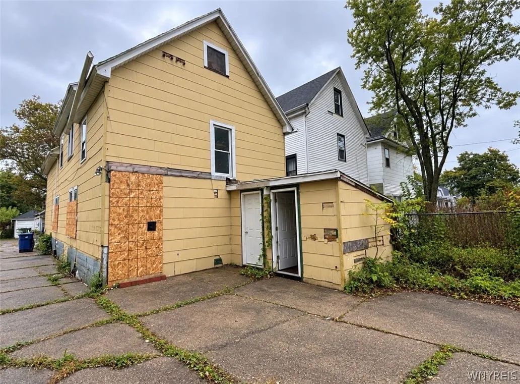 115 Goembel Avenue, Buffalo, New York 14211, Buffalo, New York 14211, 4 Bedroom Bedrooms, ,2 BathroomBathrooms,Residential,For Sale,115 Goembel Avenue, Buffalo, New York 14211,0,B1722980