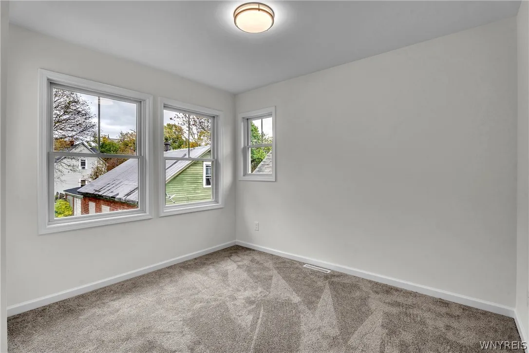 33 Schuele Avenue, Buffalo, New York 14215, Buffalo, New York 14215, 3 Bedroom Bedrooms, 5 Room Rooms,1 BathroomBathrooms,Residential,For Sale,33 Schuele Avenue, Buffalo, New York 14215,0,B1722714