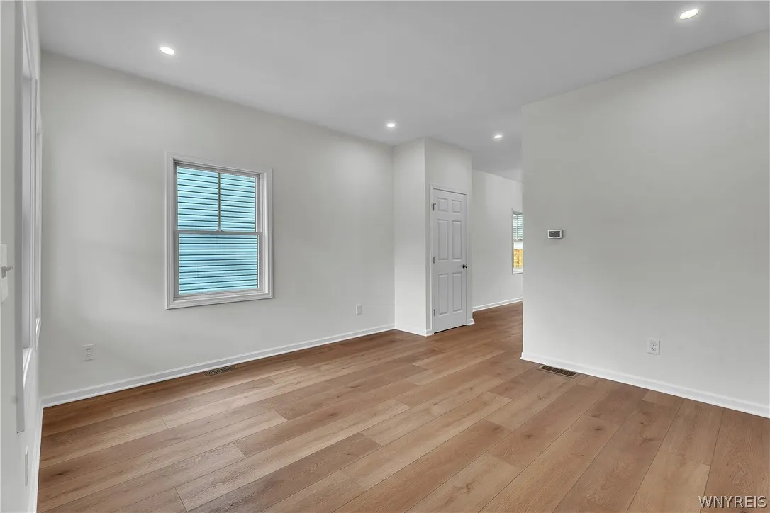 33 Schuele Avenue, Buffalo, New York 14215, Buffalo, New York 14215, 3 Bedroom Bedrooms, 5 Room Rooms,1 BathroomBathrooms,Residential,For Sale,33 Schuele Avenue, Buffalo, New York 14215,0,B1722714