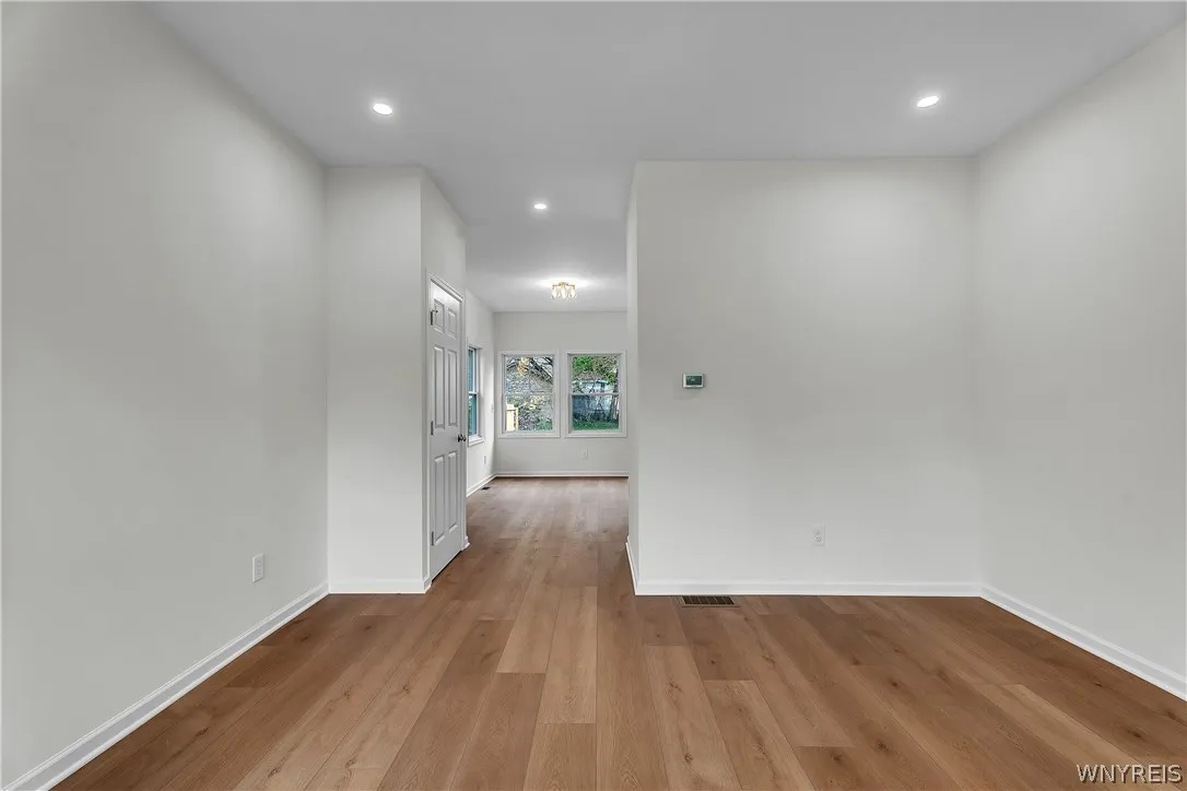 33 Schuele Avenue, Buffalo, New York 14215, Buffalo, New York 14215, 3 Bedroom Bedrooms, 5 Room Rooms,1 BathroomBathrooms,Residential,For Sale,33 Schuele Avenue, Buffalo, New York 14215,0,B1722714