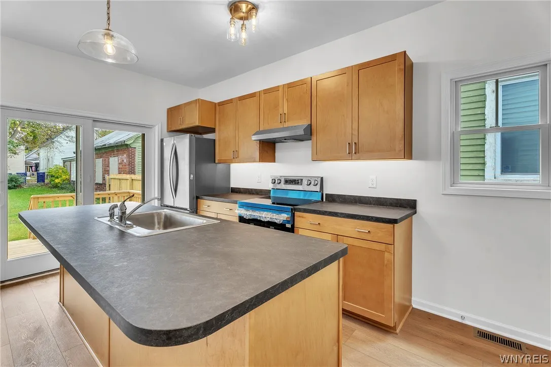 33 Schuele Avenue, Buffalo, New York 14215, Buffalo, New York 14215, 3 Bedroom Bedrooms, 5 Room Rooms,1 BathroomBathrooms,Residential,For Sale,33 Schuele Avenue, Buffalo, New York 14215,0,B1722714