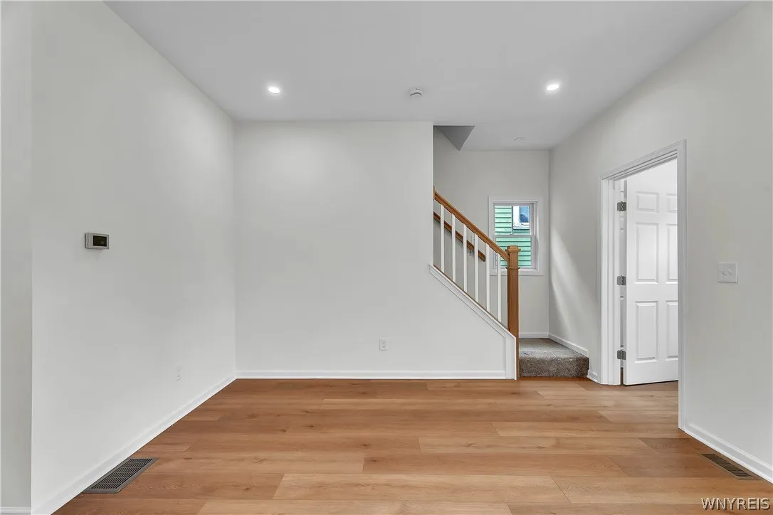 33 Schuele Avenue, Buffalo, New York 14215, Buffalo, New York 14215, 3 Bedroom Bedrooms, 5 Room Rooms,1 BathroomBathrooms,Residential,For Sale,33 Schuele Avenue, Buffalo, New York 14215,0,B1722714
