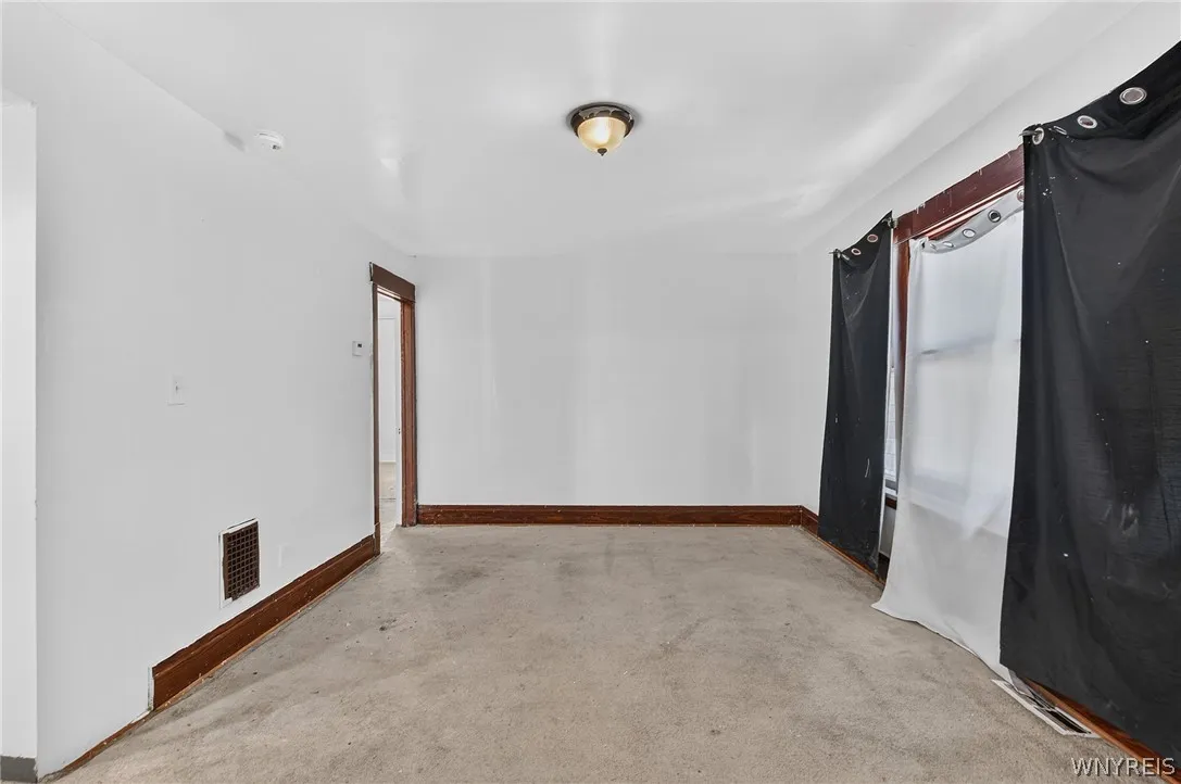 51 Burlington Avenue, Buffalo, New York 14215, Buffalo, New York 14215, 3 Bedroom Bedrooms, 5 Room Rooms,1 BathroomBathrooms,Residential,For Sale,51 Burlington Avenue, Buffalo, New York 14215,0,B1722053