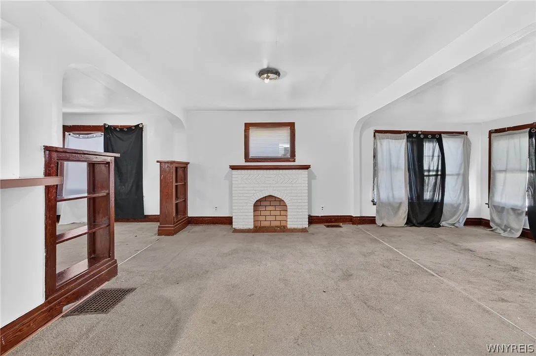 51 Burlington Avenue, Buffalo, New York 14215, Buffalo, New York 14215, 3 Bedroom Bedrooms, 5 Room Rooms,1 BathroomBathrooms,Residential,For Sale,51 Burlington Avenue, Buffalo, New York 14215,0,B1722053
