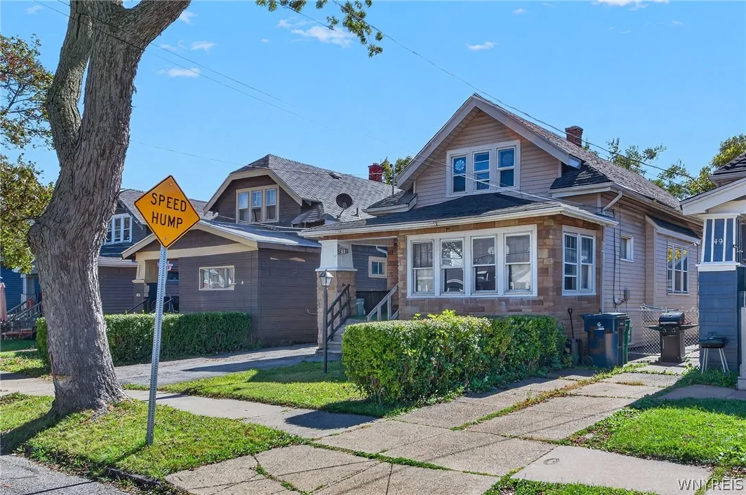 51 Burlington Avenue, Buffalo, New York 14215, Buffalo, New York 14215, 3 Bedroom Bedrooms, 5 Room Rooms,1 BathroomBathrooms,Residential,For Sale,51 Burlington Avenue, Buffalo, New York 14215,0,B1722053