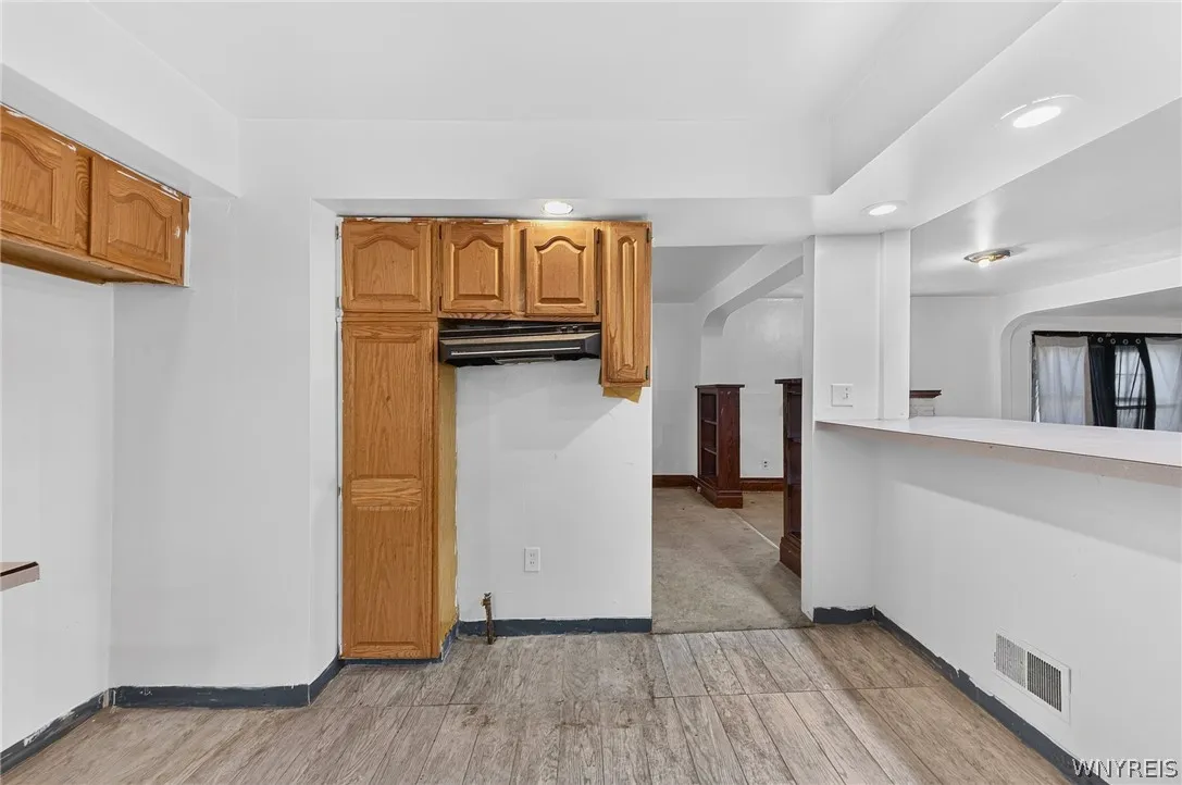51 Burlington Avenue, Buffalo, New York 14215, Buffalo, New York 14215, 3 Bedroom Bedrooms, 5 Room Rooms,1 BathroomBathrooms,Residential,For Sale,51 Burlington Avenue, Buffalo, New York 14215,0,B1722053