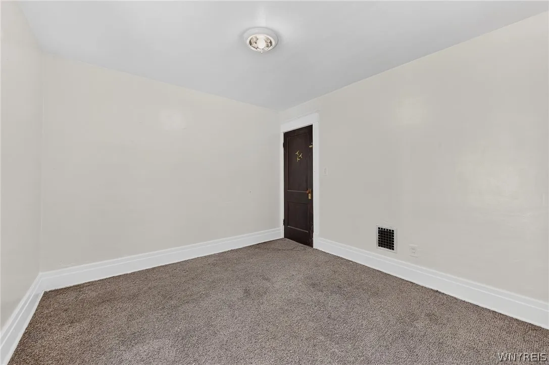 51 Burlington Avenue, Buffalo, New York 14215, Buffalo, New York 14215, 3 Bedroom Bedrooms, 5 Room Rooms,1 BathroomBathrooms,Residential,For Sale,51 Burlington Avenue, Buffalo, New York 14215,0,B1722053