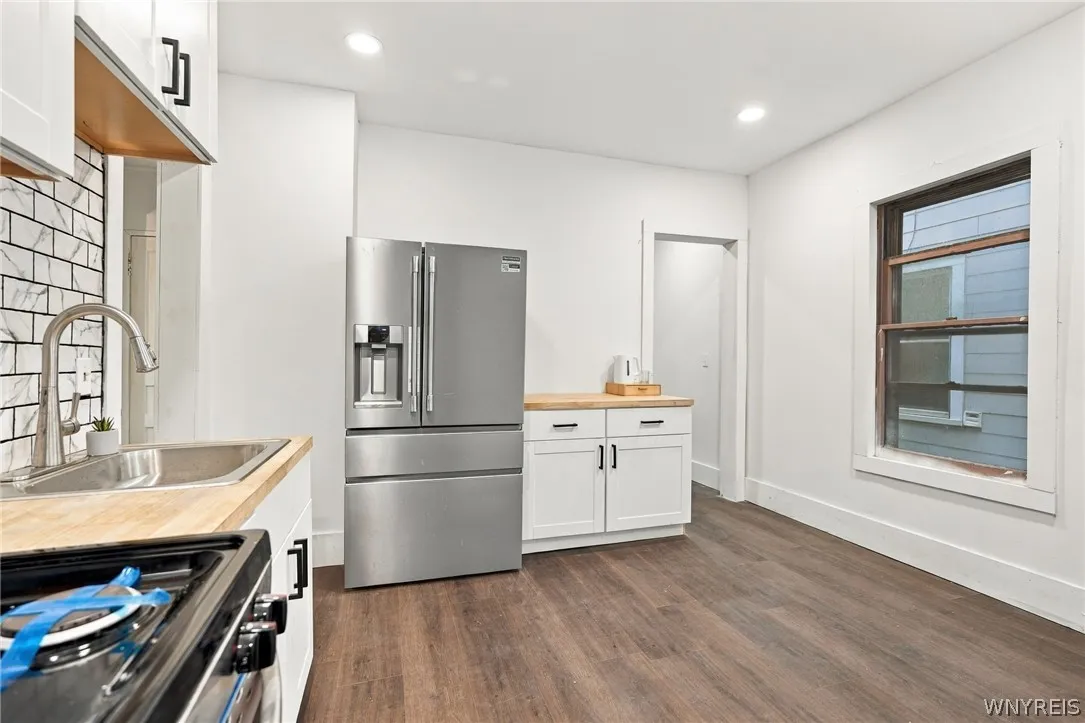 361 Marilla Street, Buffalo, New York 14220, Buffalo, New York 14220, 5 Bedroom Bedrooms, ,2 BathroomBathrooms,Residential,For Sale,361 Marilla Street, Buffalo, New York 14220,0,B1723048