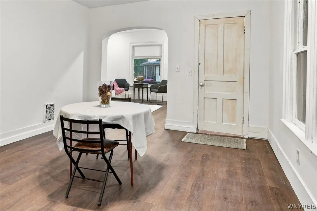 361 Marilla Street, Buffalo, New York 14220, Buffalo, New York 14220, 5 Bedroom Bedrooms, ,2 BathroomBathrooms,Residential,For Sale,361 Marilla Street, Buffalo, New York 14220,0,B1723048