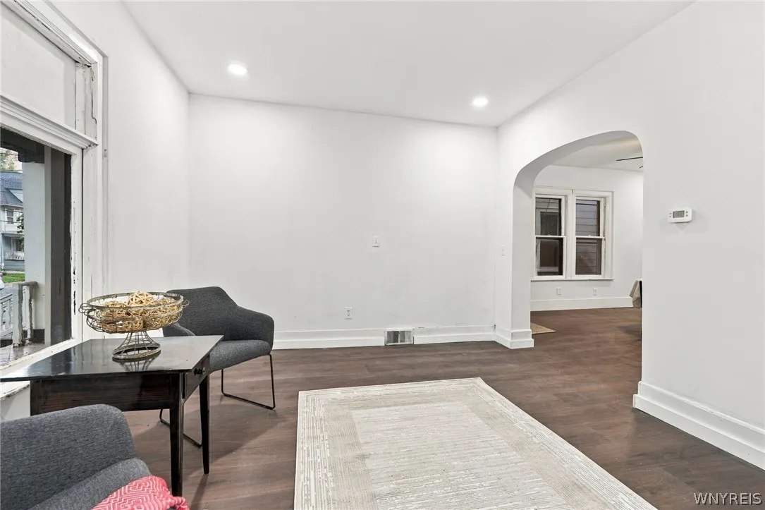 361 Marilla Street, Buffalo, New York 14220, Buffalo, New York 14220, 5 Bedroom Bedrooms, ,2 BathroomBathrooms,Residential,For Sale,361 Marilla Street, Buffalo, New York 14220,0,B1723048